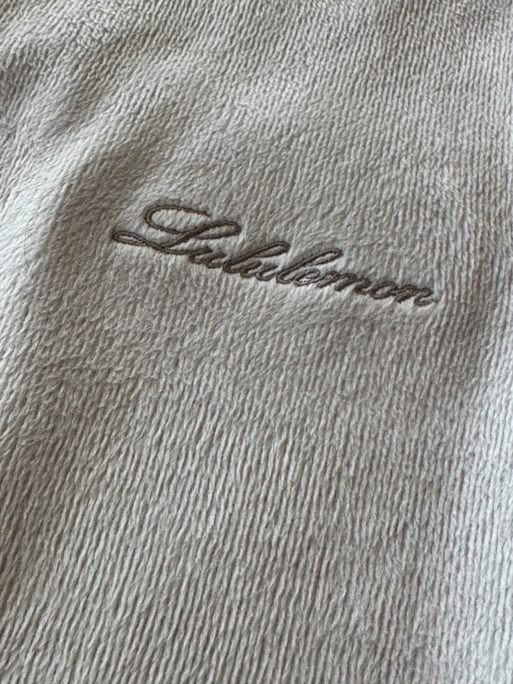Lululemon Plush Velour Mid Rise Pants Dove Grey Medium - Picture 11 of 14